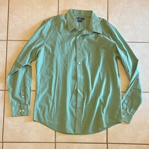 Green Men's button down Shirt
